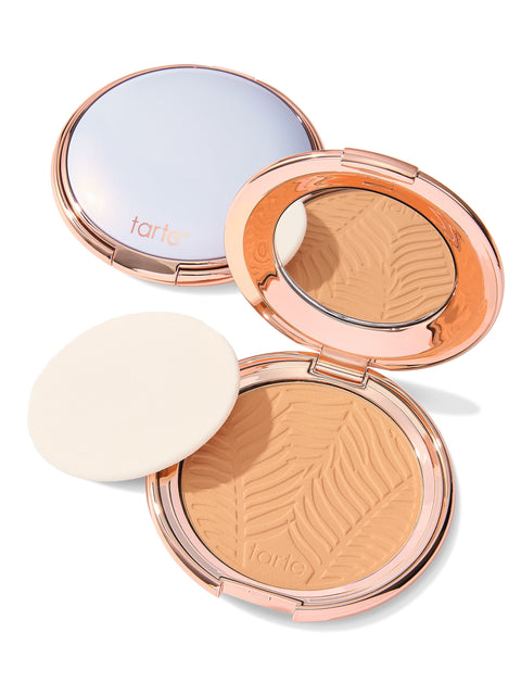 Amazonian clay blurring powder foundation